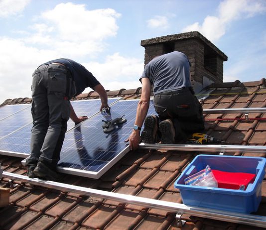 להתנתק מחברת החשמל זה לא כל כך מסובך